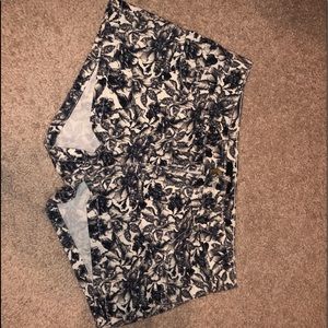 Low rise shorts. Super cute!